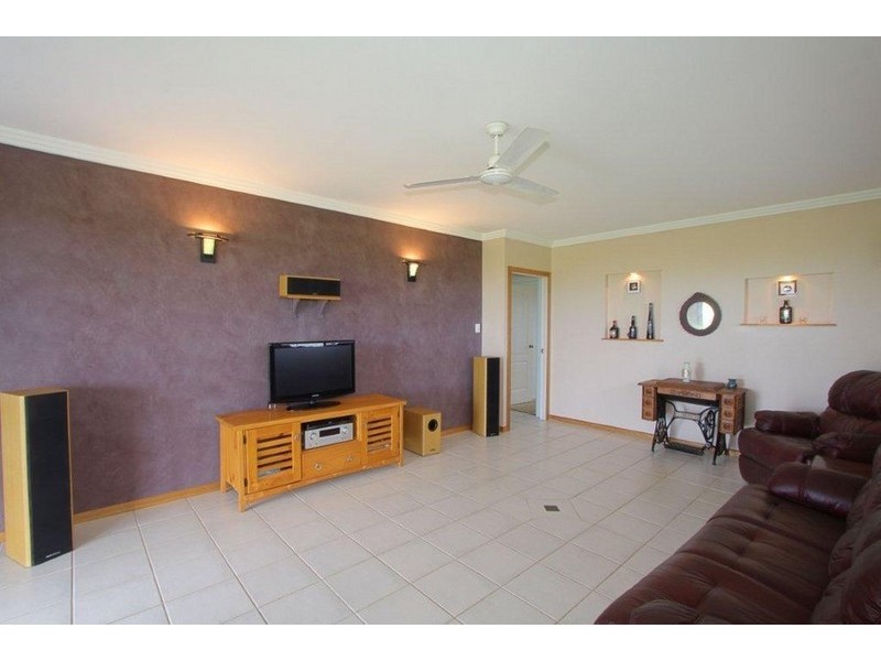 174 Shelley Street, Burnett Heads QLD 4670