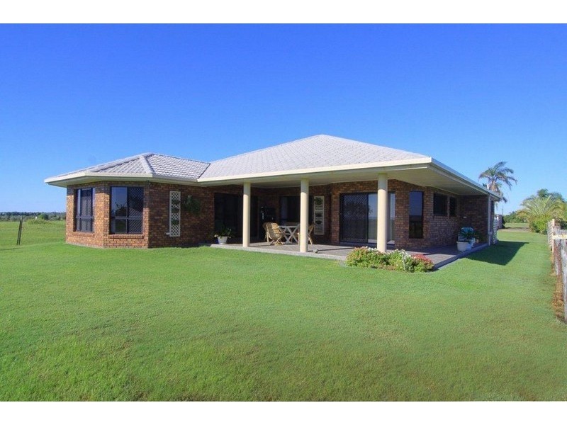 174 Shelley Street, Burnett Heads QLD 4670