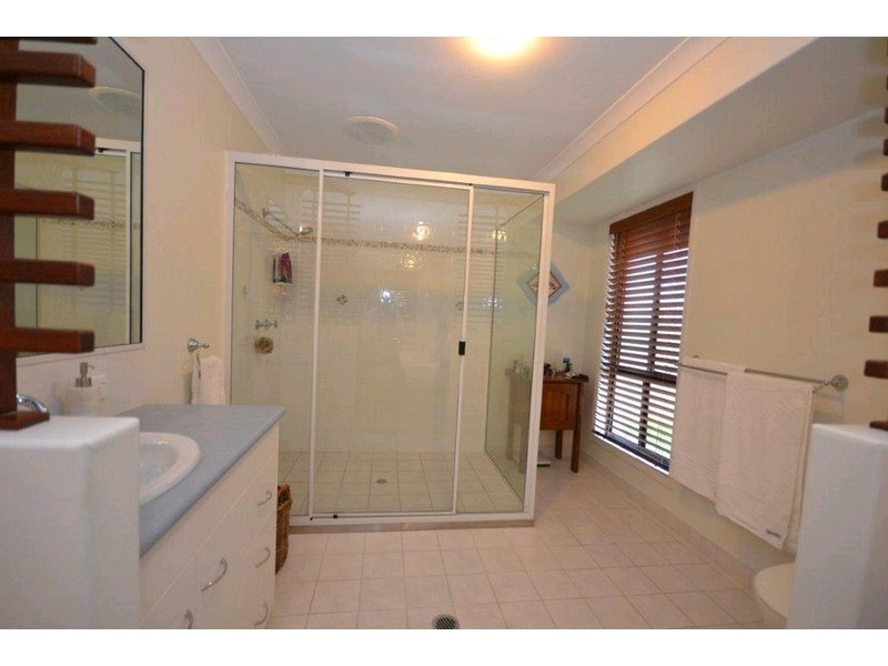 4 Luke Court, Bargara QLD 4670