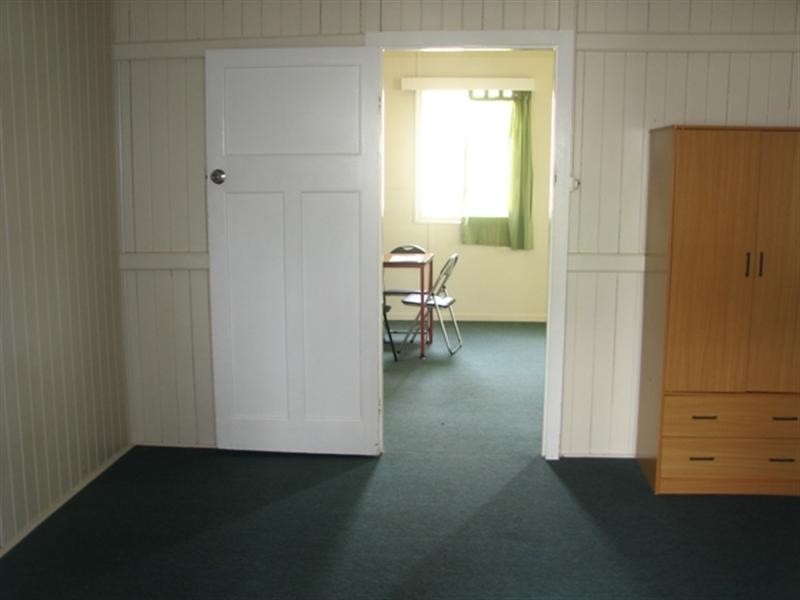 10 Rossolini Street, Bundaberg South QLD 4670