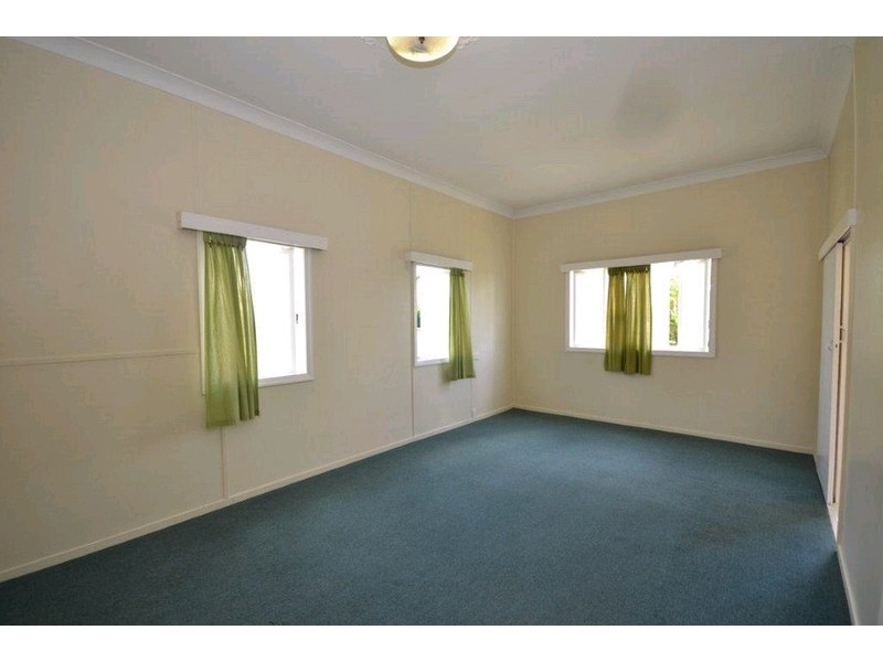 10 Rossolini Street, Bundaberg South QLD 4670