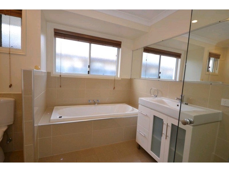 32 Explorers Way, Bargara QLD 4670