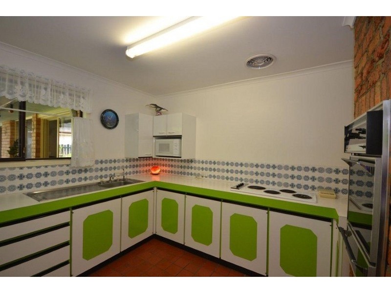 24 Hargreaves Street, Bundaberg South QLD 4670