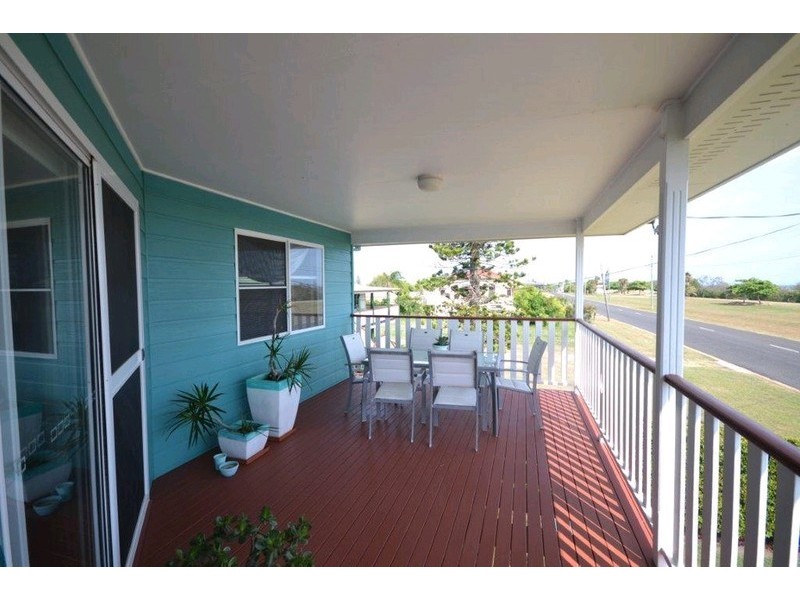 34 Lihs Street, Elliott Heads QLD 4670