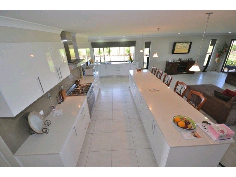 3 Watchbell Street, Innes Park QLD 4670