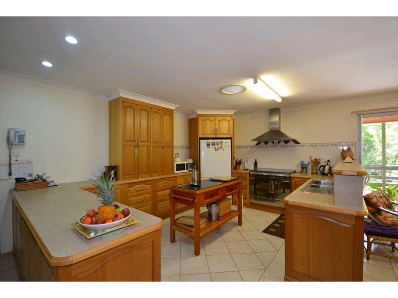 5 Petersens Road, Yandaran QLD 4673