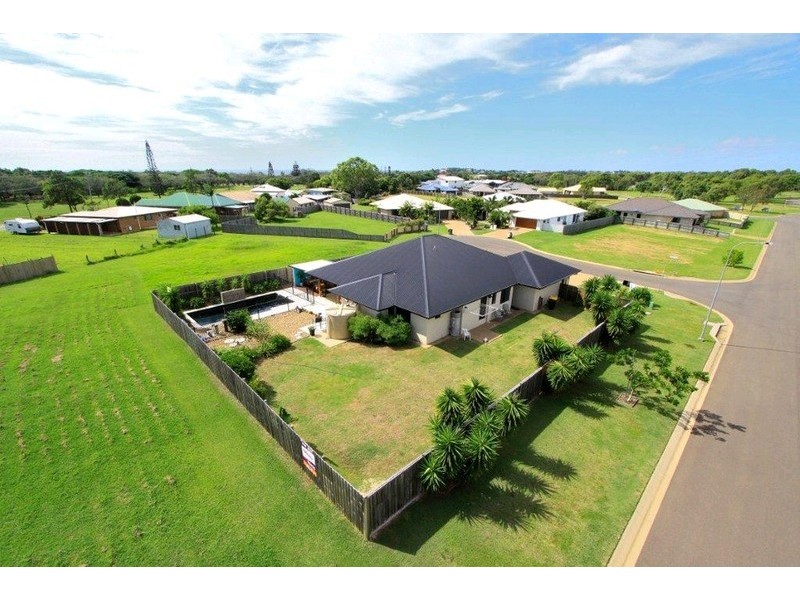 1 Seashell Court, Innes Park QLD 4670