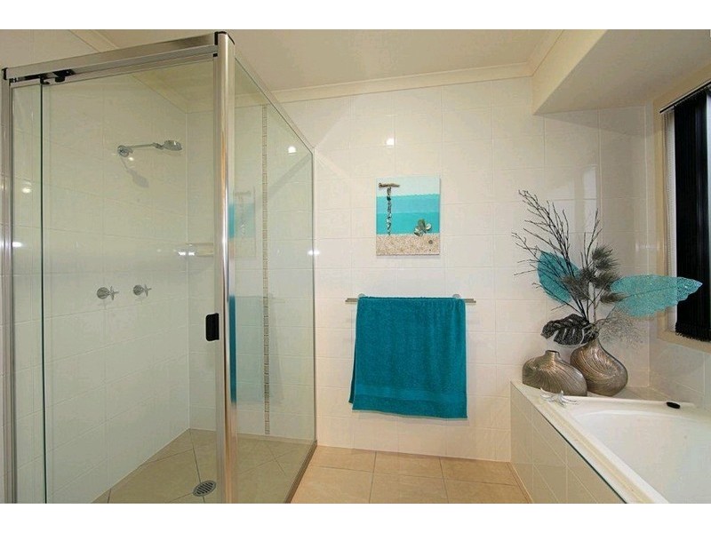 1 Seashell Court, Innes Park QLD 4670
