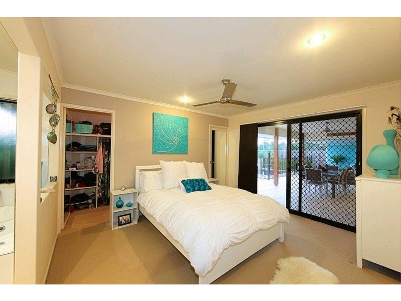 1 Seashell Court, Innes Park QLD 4670