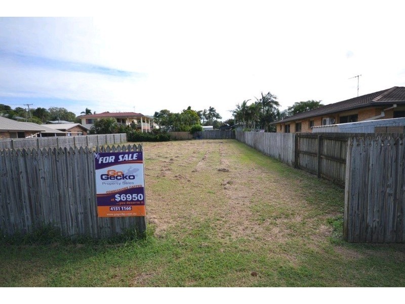4 Rehbein Avenue, Qunaba QLD 4670