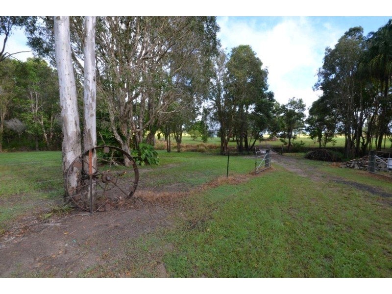446 Moore Park Road, Moore Park Beach QLD 4670