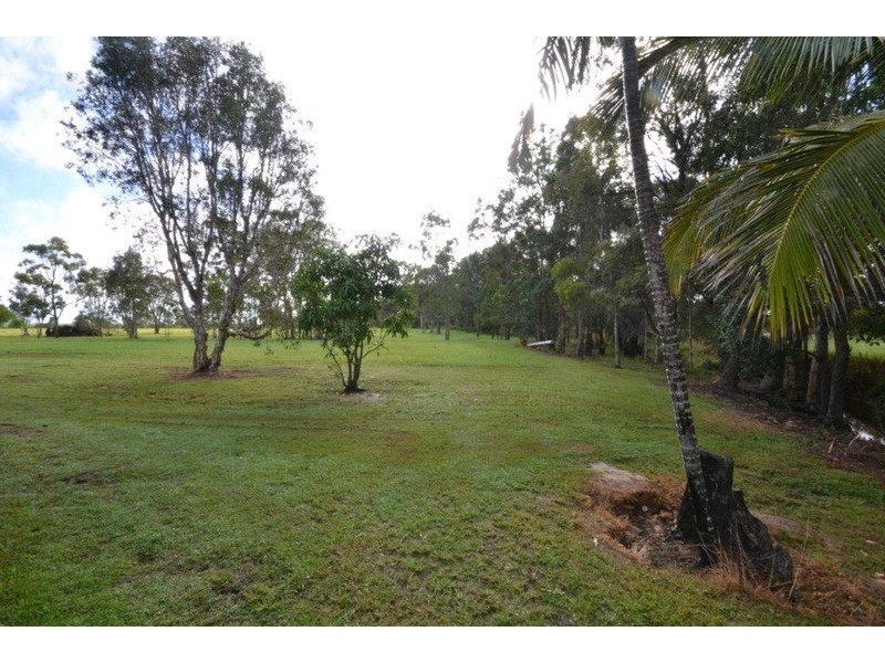 446 Moore Park Road, Moore Park Beach QLD 4670
