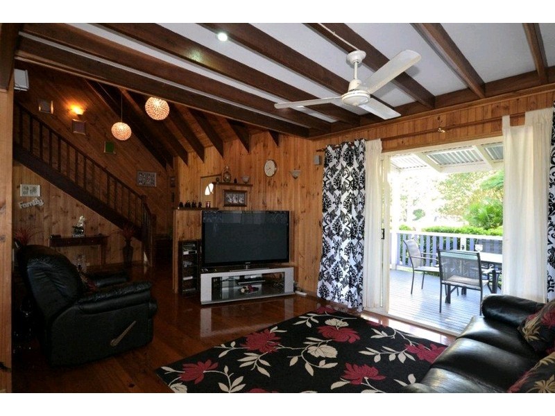 121 Tantitha Road, Gooburrum QLD 4670