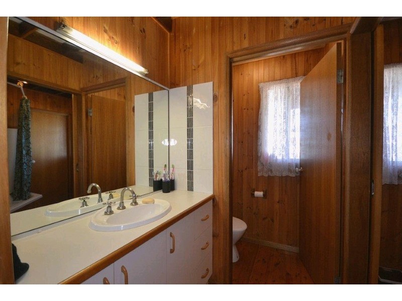 121 Tantitha Road, Gooburrum QLD 4670