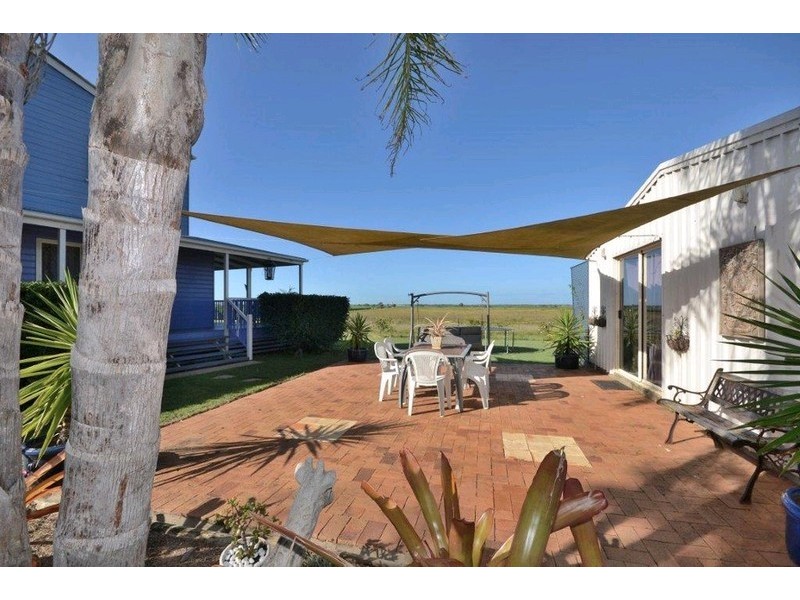 121 Tantitha Road, Gooburrum QLD 4670