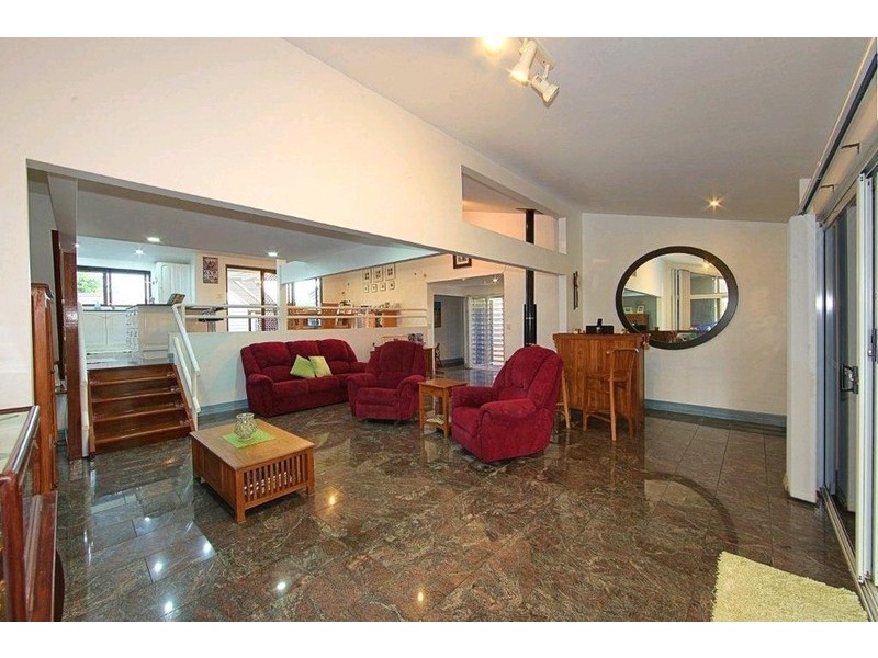 155 Hughes Road, Bargara QLD 4670