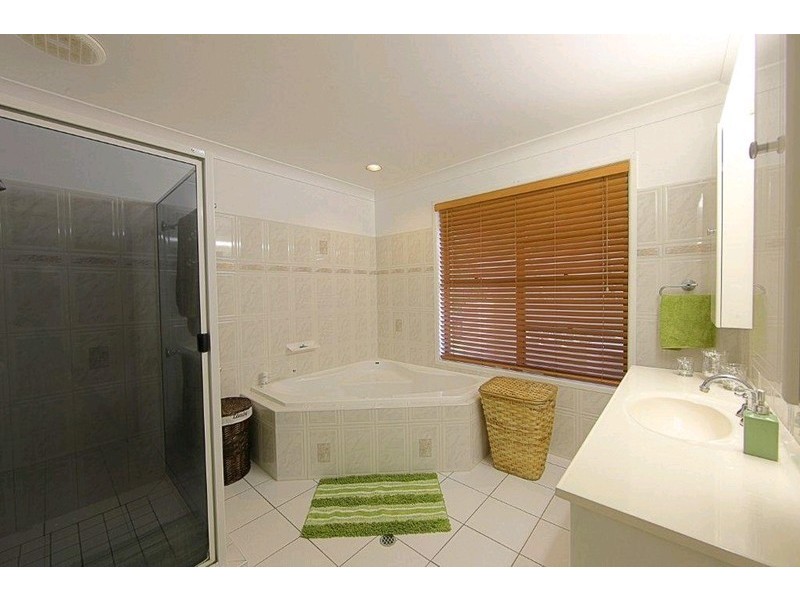 155 Hughes Road, Bargara QLD 4670