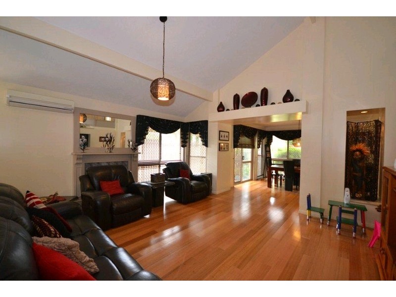 153 Childers Road, Branyan QLD 4670