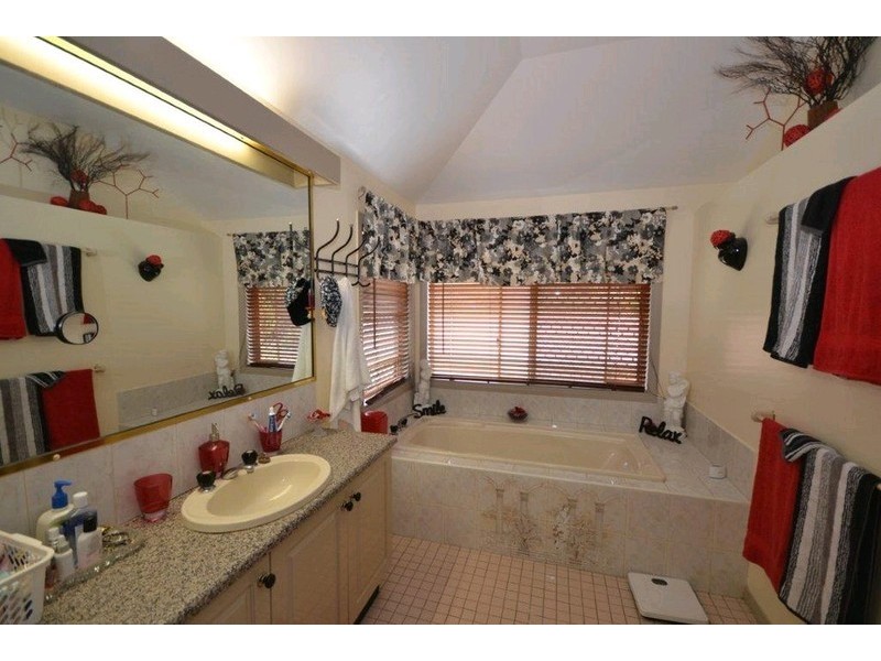 153 Childers Road, Branyan QLD 4670