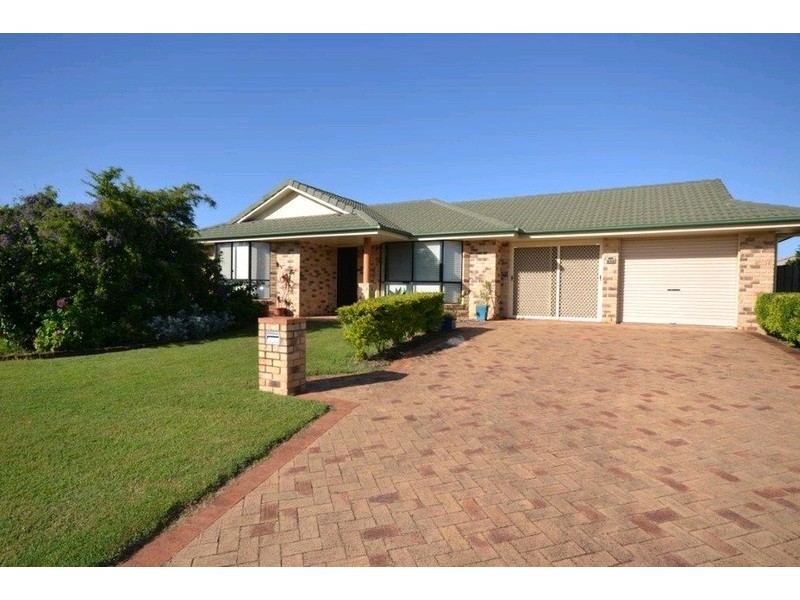 17 Palmer Avenue, Bargara QLD 4670