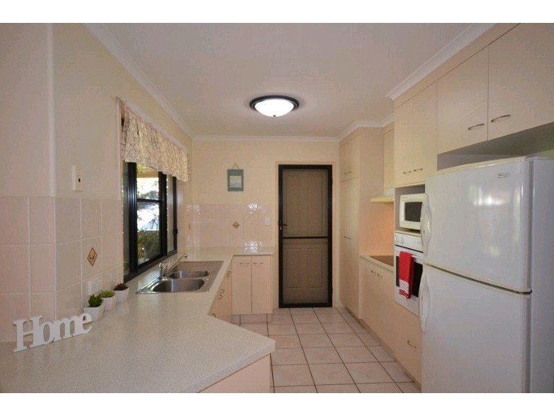 17 Palmer Avenue, Bargara QLD 4670