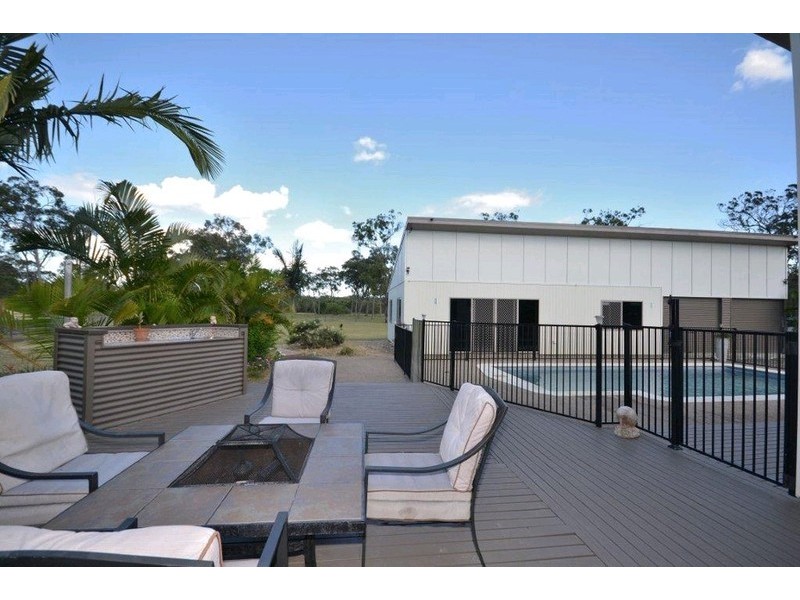 40 Whistler Close, Moore Park Beach QLD 4670