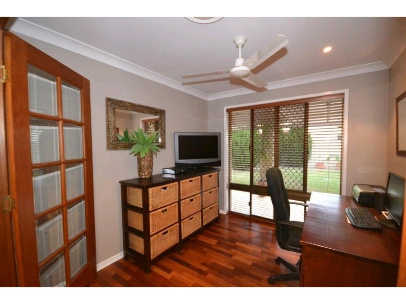 22 Hay Street West, Avenell Heights QLD 4670