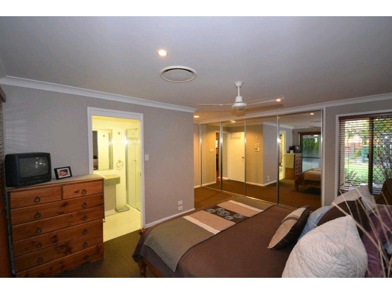 22 Hay Street West, Avenell Heights QLD 4670