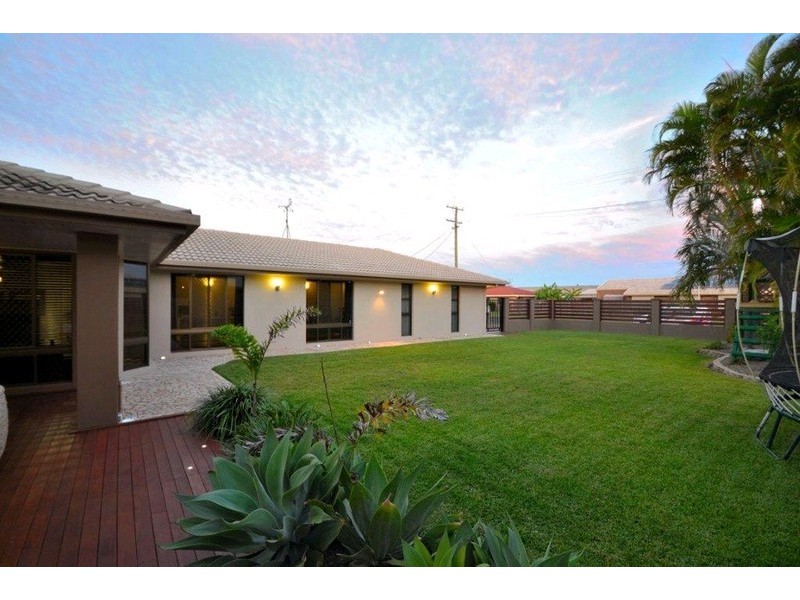 22 Hay Street West, Avenell Heights QLD 4670