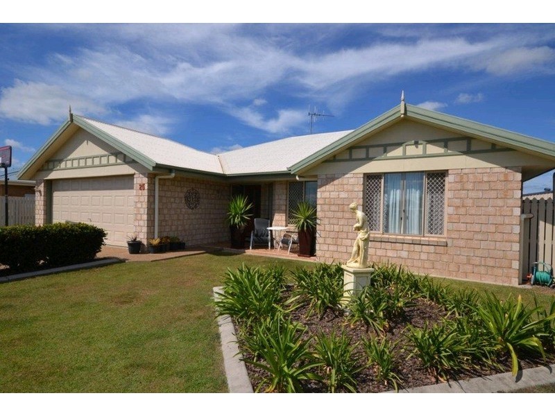 25 Clearview Avenue, Thabeban QLD 4670