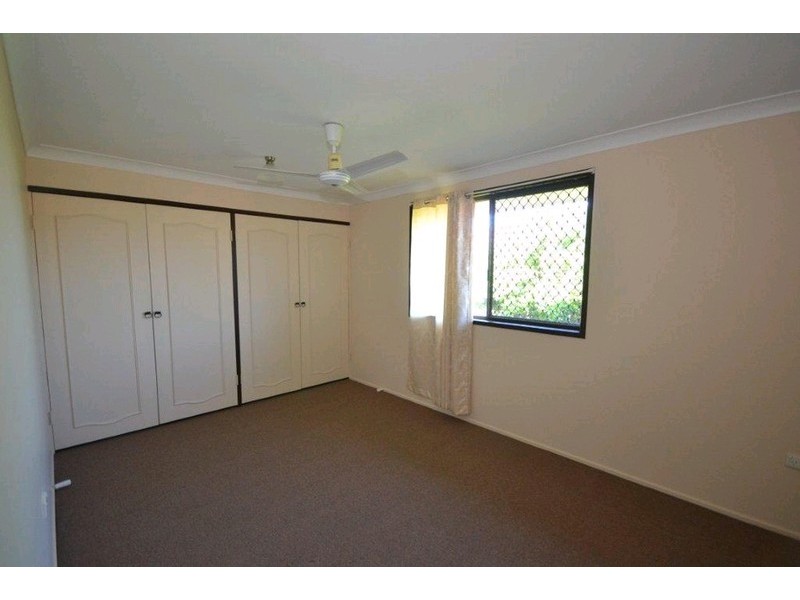 2 Vandenberg Street, Avenell Heights QLD 4670
