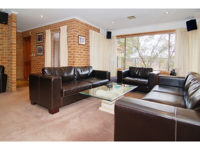 4 Painter Place, Palmerston ACT 2913