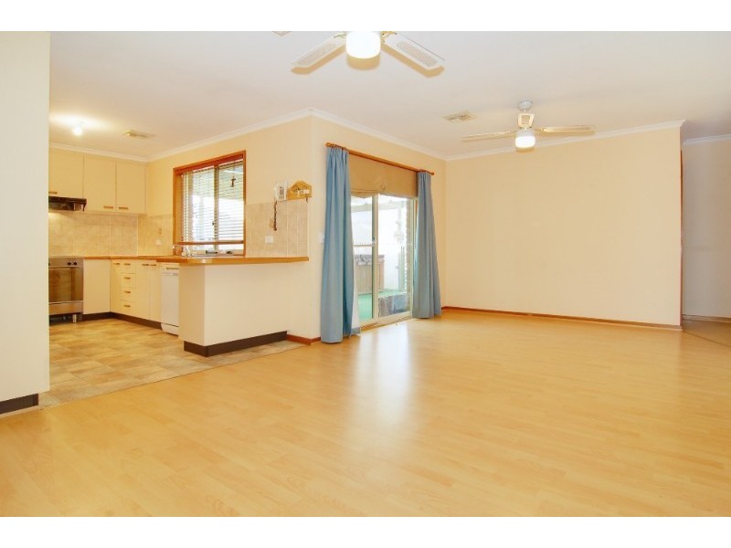 16 Painter Place, Palmerston ACT 2913