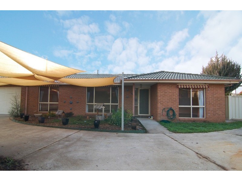 16 Painter Place, Palmerston ACT 2913