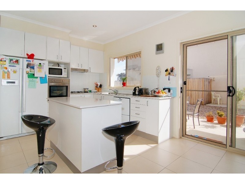 2 Cudgewa Lane, Harrison ACT 2914