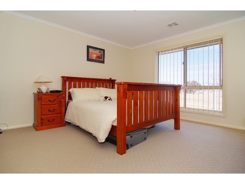 2 Cudgewa Lane, Harrison ACT 2914