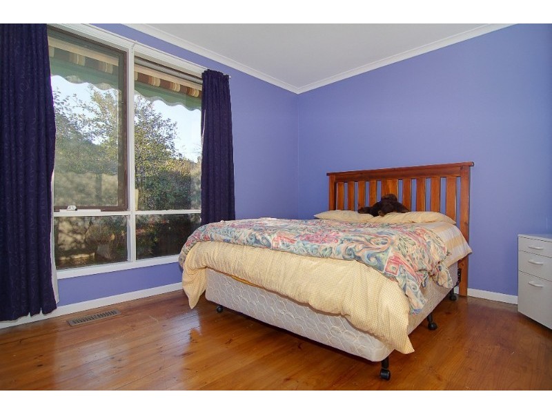 27 Denny Street, Latham ACT 2615