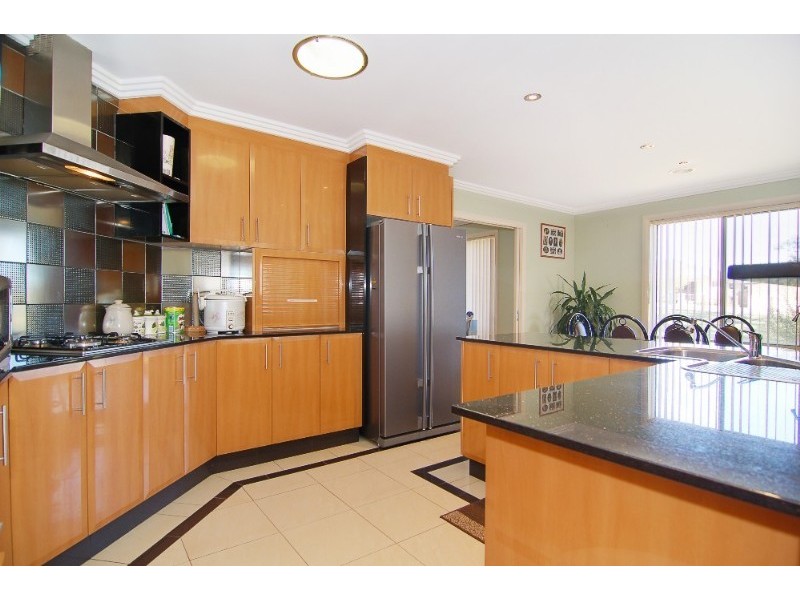 8 Adlard Place, Gungahlin ACT 2912