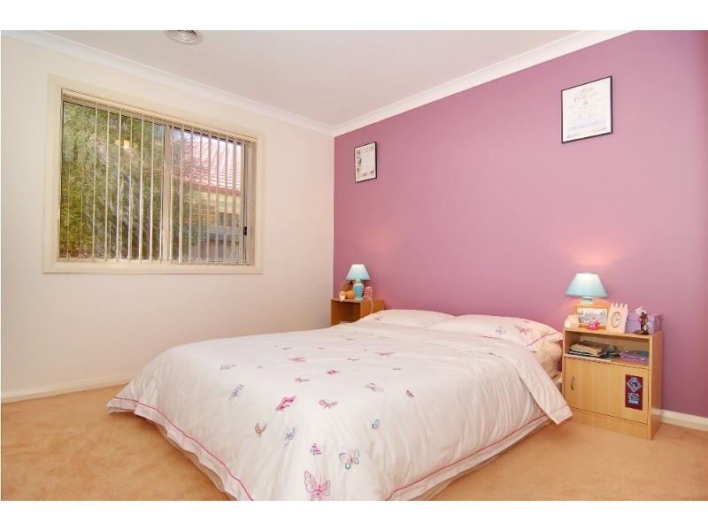 8 Adlard Place, Gungahlin ACT 2912