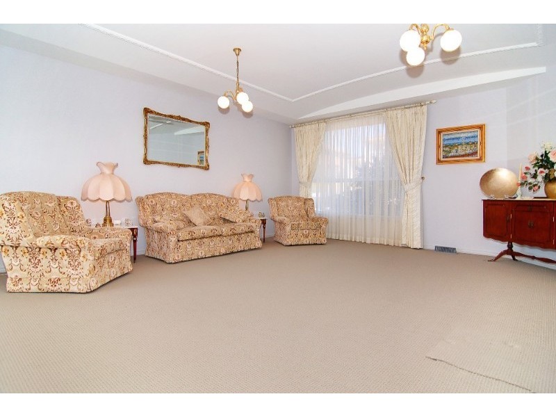 77 Weddin Circuit, Palmerston ACT 2913