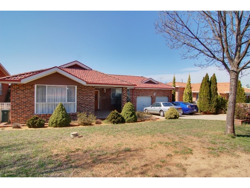 77 Weddin Circuit, Palmerston ACT 2913