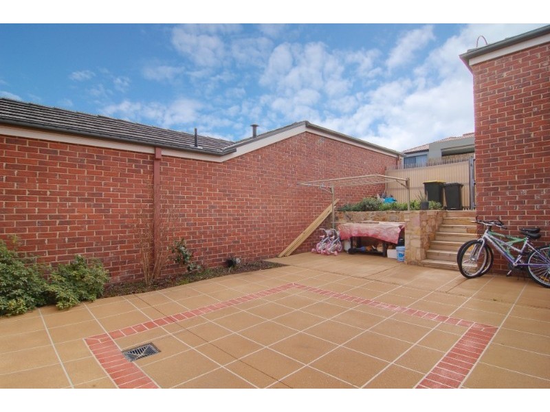 56 Nellie Hamilton Avenue, Gungahlin ACT 2912