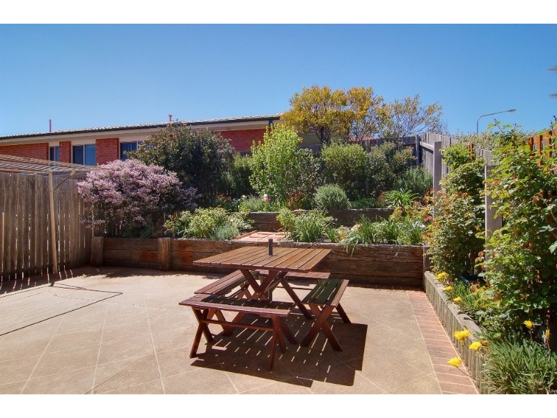 16/215 Kosciuszko Avenue, Palmerston ACT 2913