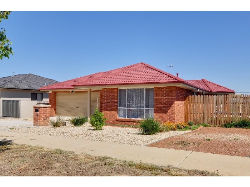 38 Polilight Street, Dunlop ACT 2615