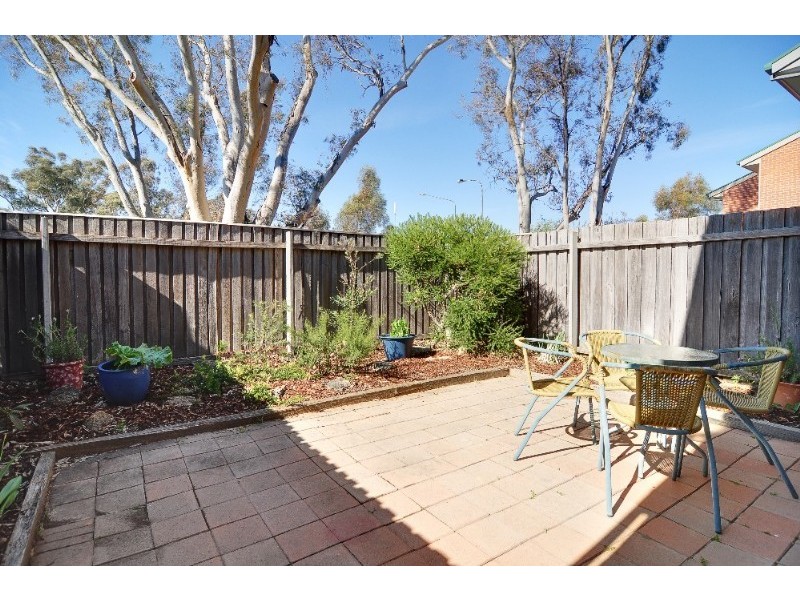 2/33 Yarrawonga Street, Ngunnawal ACT 2913