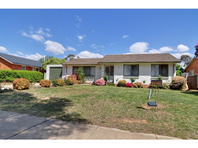 44 Swinden Street, Downer ACT 2602
