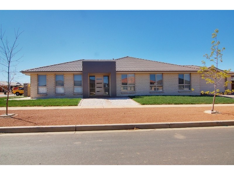 119 Christina Stead Street, Franklin ACT 2913