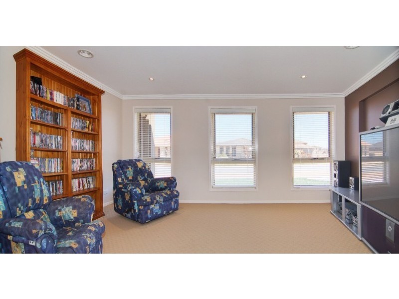 119 Christina Stead Street, Franklin ACT 2913