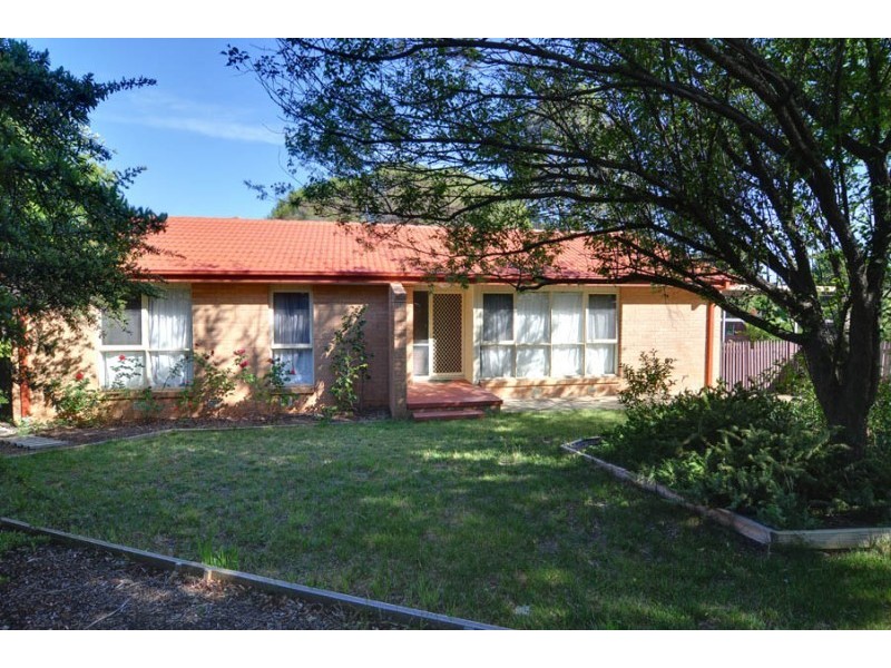 6 Ankaa Place, Giralang ACT 2617