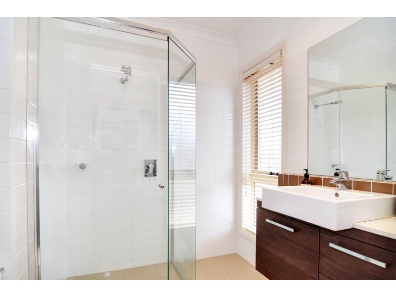 42 Mary Kitson Street, Watson ACT 2602